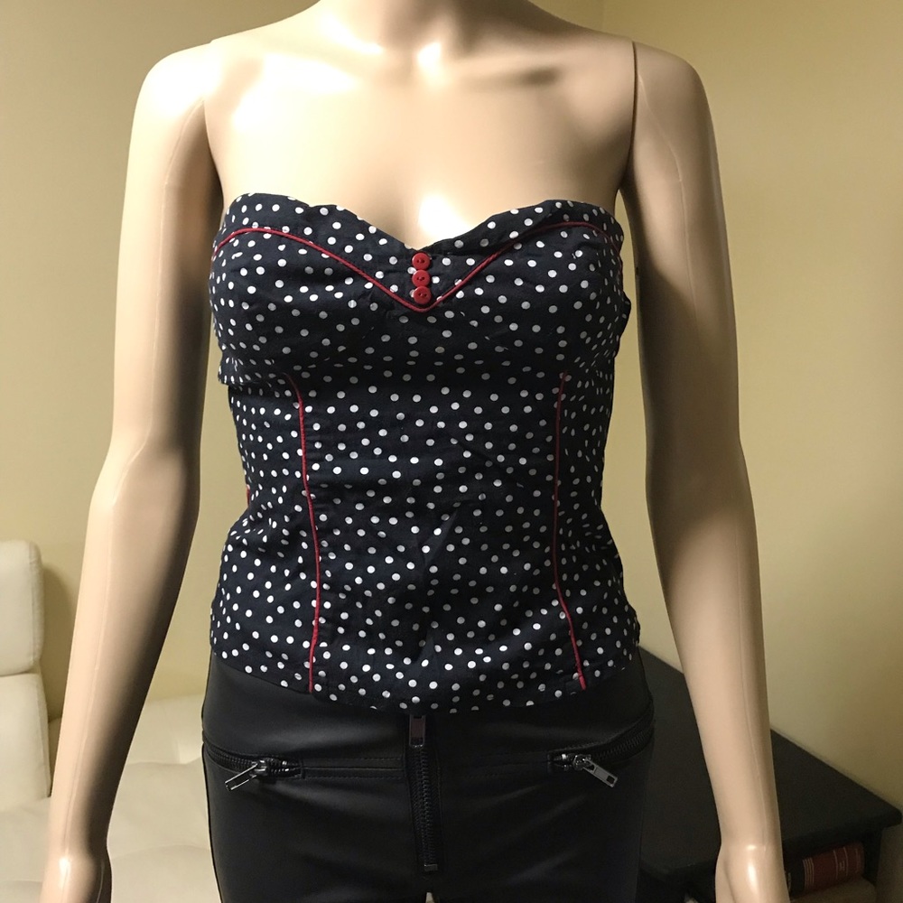 Polka dot sleeveless top